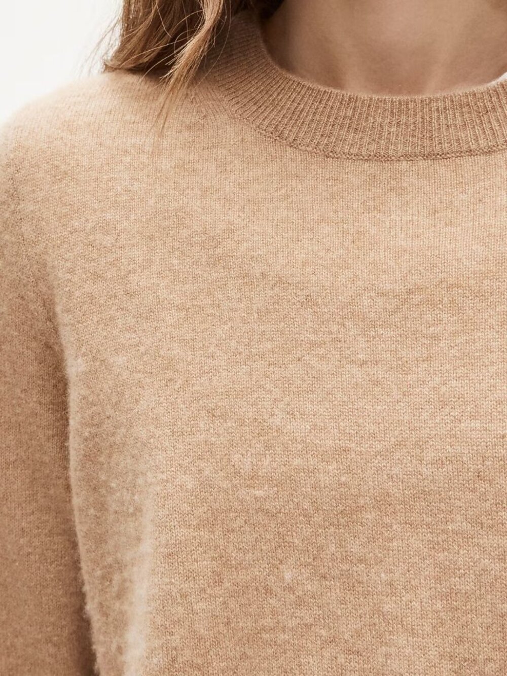 J. Crew Camel Cashmere Classic-Fit Crewneck Sweater Size Small 8704 - Picture 2 of 9
